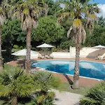 بيت ضيافة Vila Dos Principes In Praia D'El Rey 4*